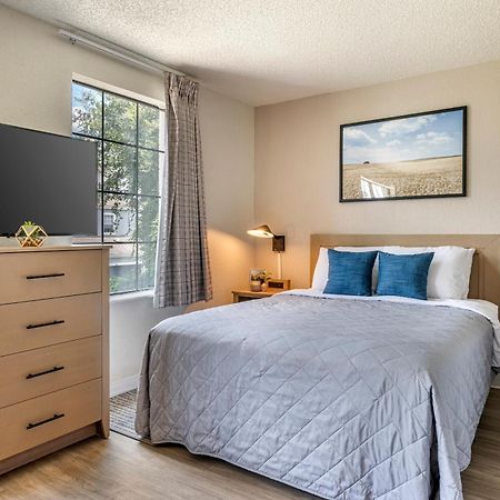 Intown Suites Extended Stay Select Orlando Fl - Ucf Alafaya Bagian luar foto